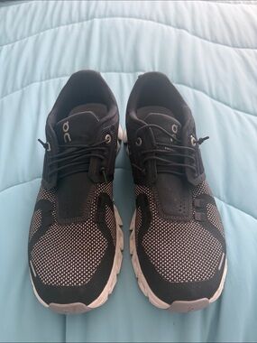 On Running Women's Black and White Cloudswift Running Shoes